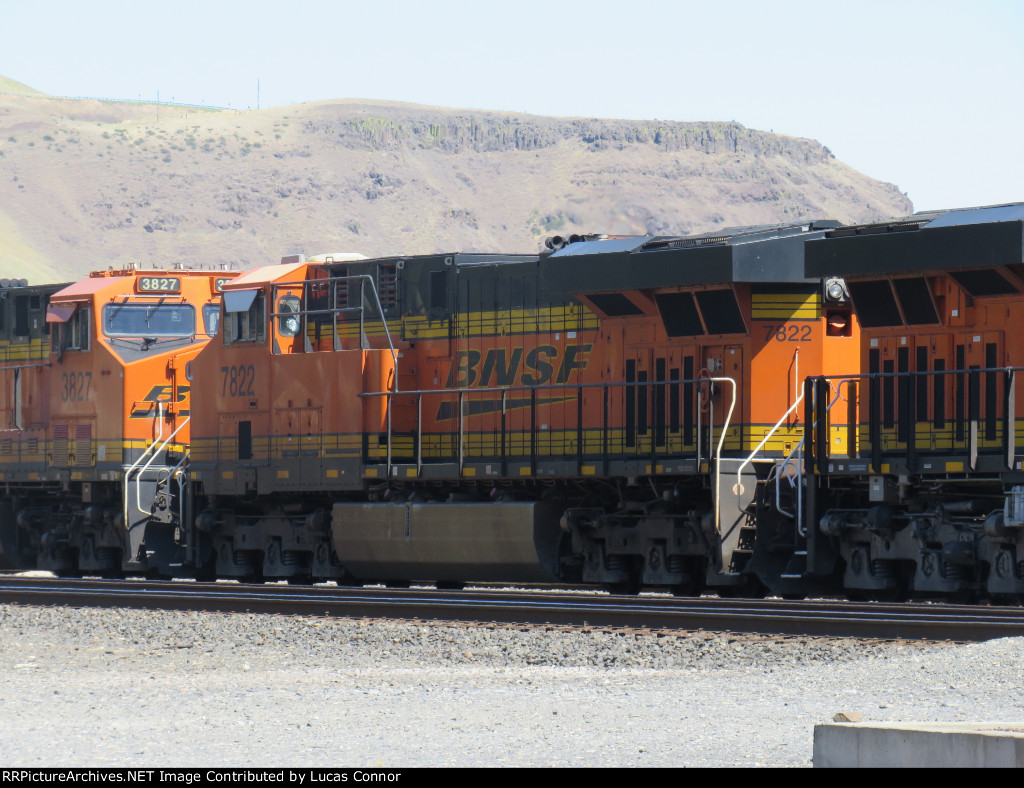 BNSF 7822